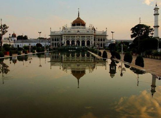 chota-imambara-img